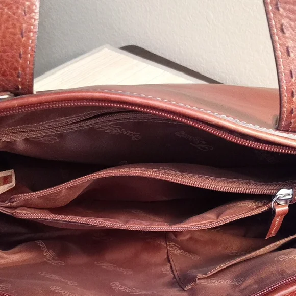 Fossil Rich Brown Leather Shoulder Bag - Picture 10 of 16